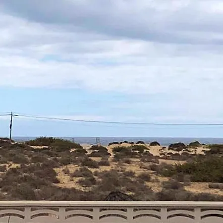 Cozy In Las Palmas With Sea View Appartamento Corralejo